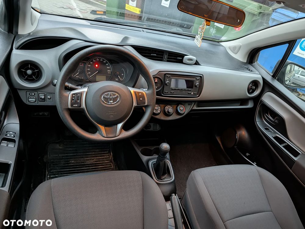 Toyota Yaris 1.0 Active - 11