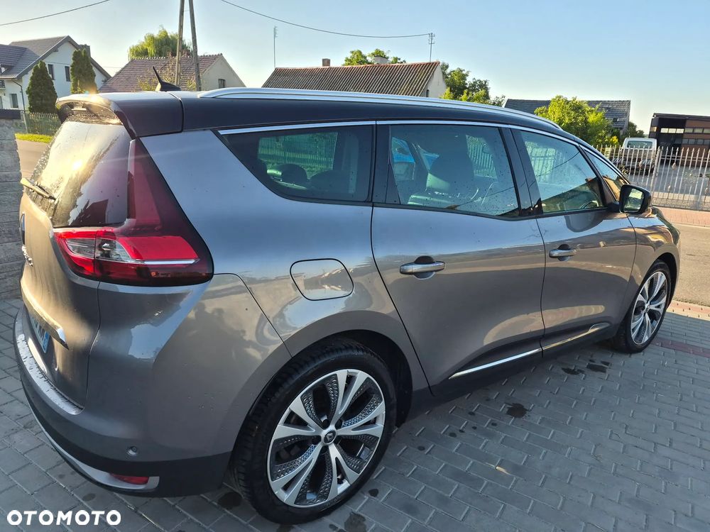 Renault Grand Scenic - 5