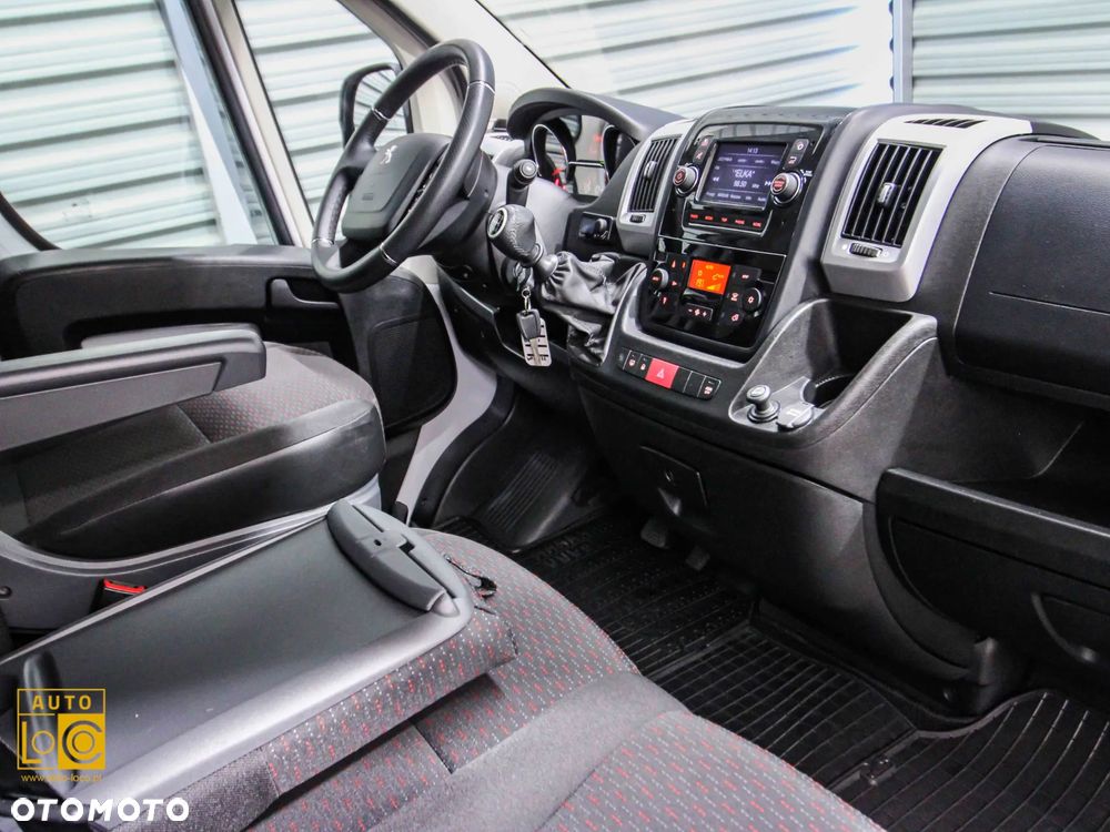 Peugeot BOXER FURGON L3H2 - 14