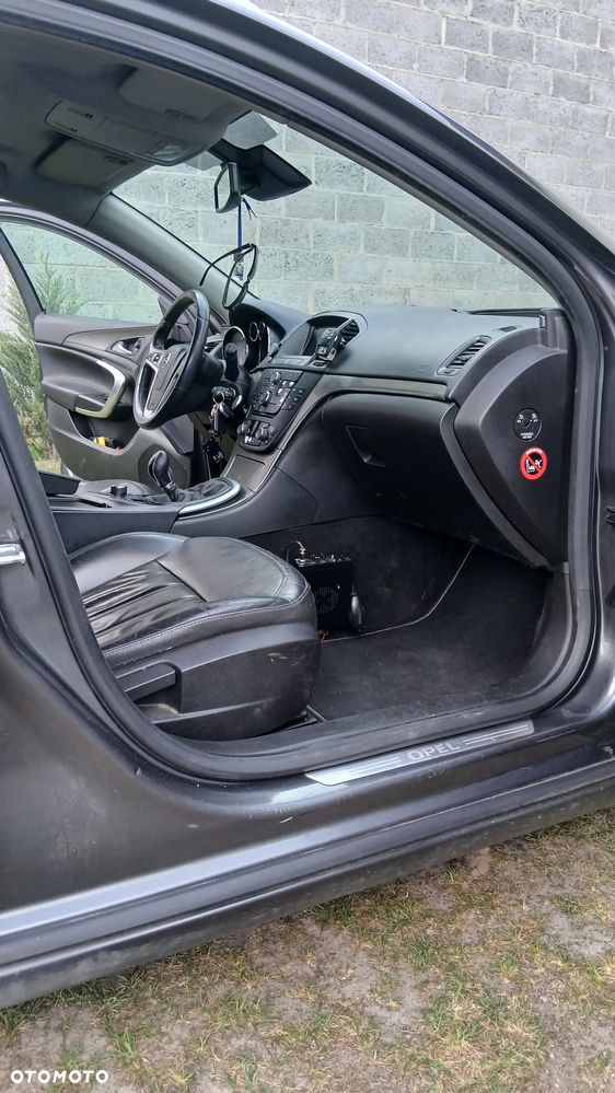Opel Insignia 1.8 Sport - 1