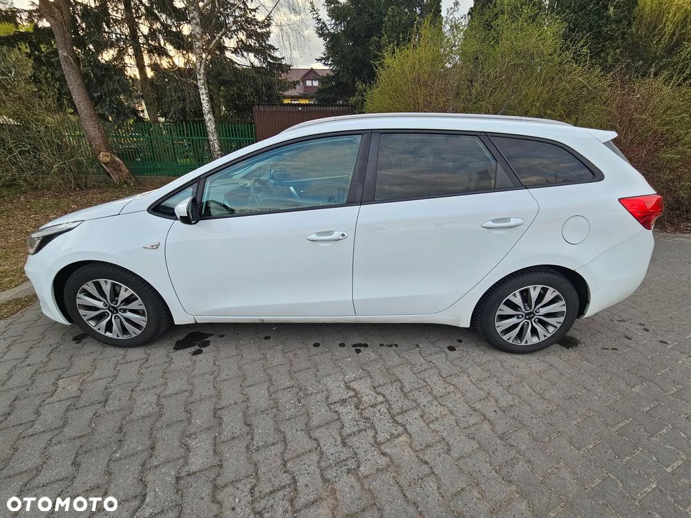 Kia Ceed 1.6 CRDi L - 8
