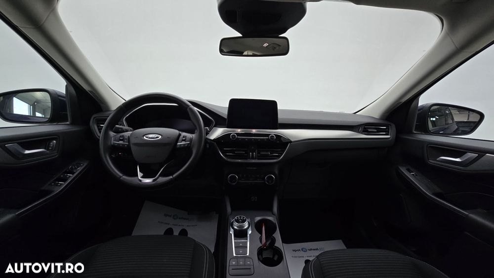Ford Kuga 1.5 EcoBlue A8 FWD Titanium - 14