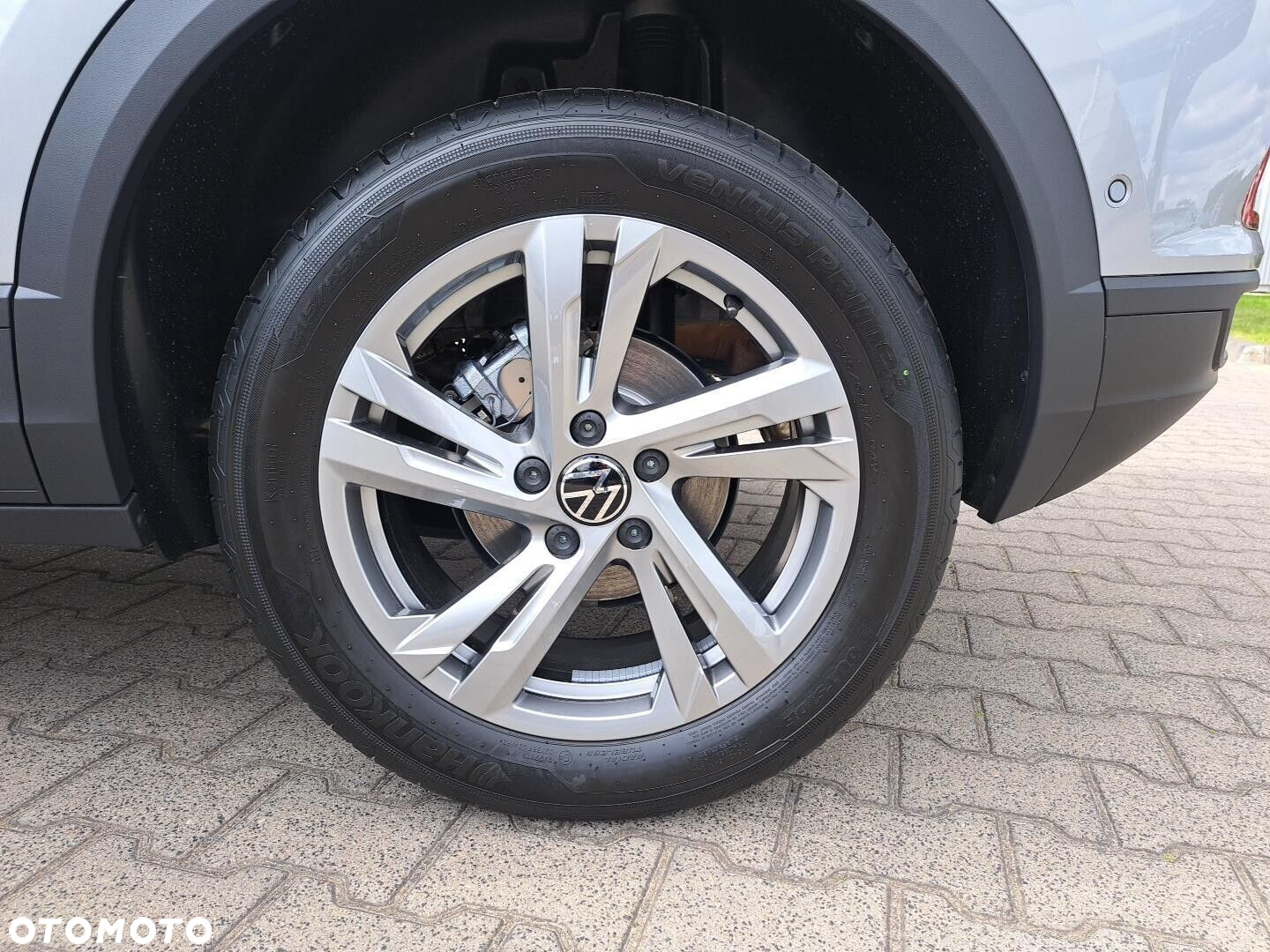 Volkswagen T-Roc - 18