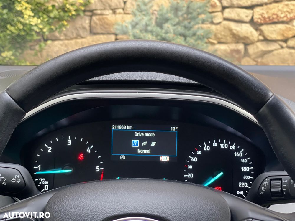 Ford Focus 1.5 EcoBlue Connected - 21