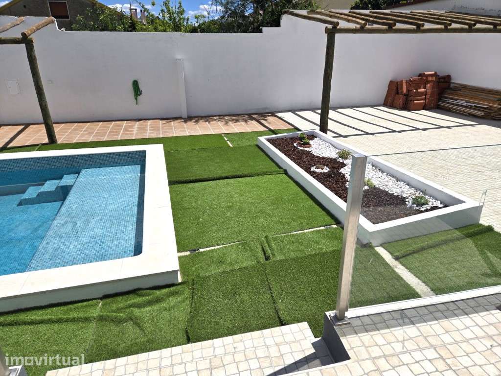 Moradia T3 com piscina totalmente remodelada! - Grande imagem: 4/40