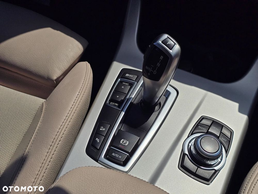 BMW X3 xDrive20i - 15