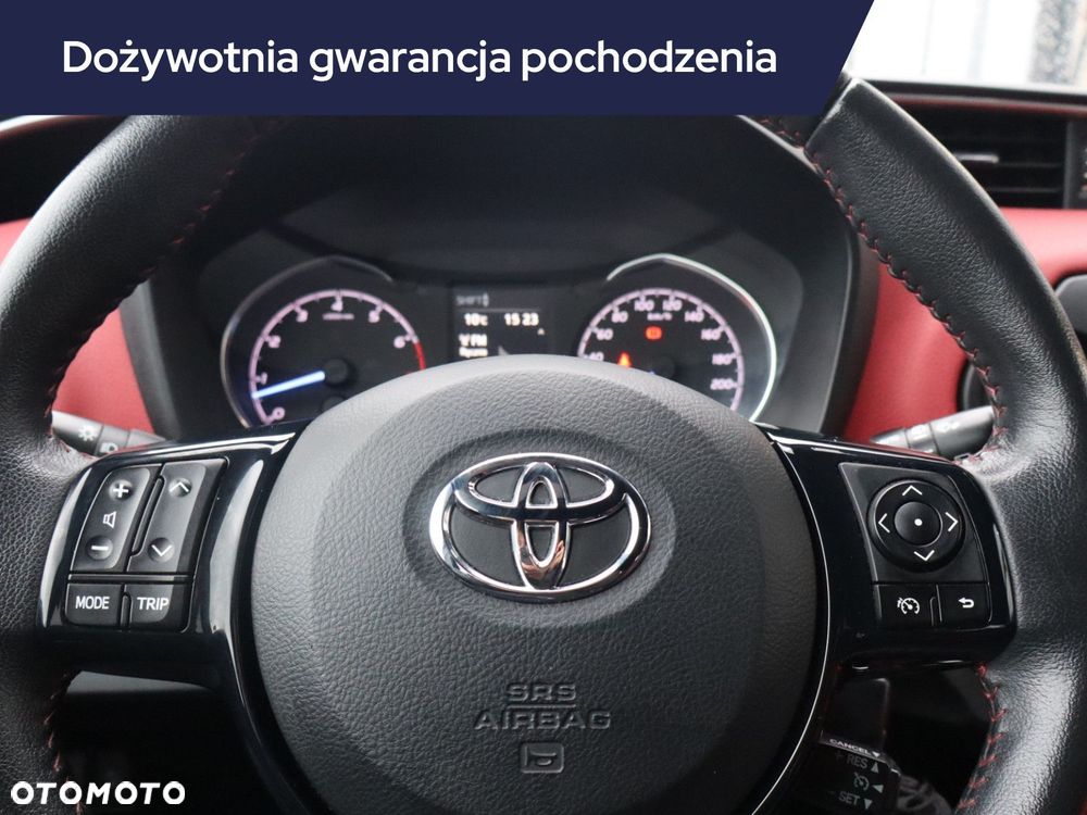 Toyota Yaris - 17
