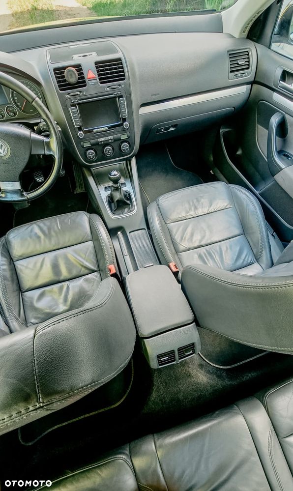 Volkswagen Jetta 1.9 TDI Comfortline - 8