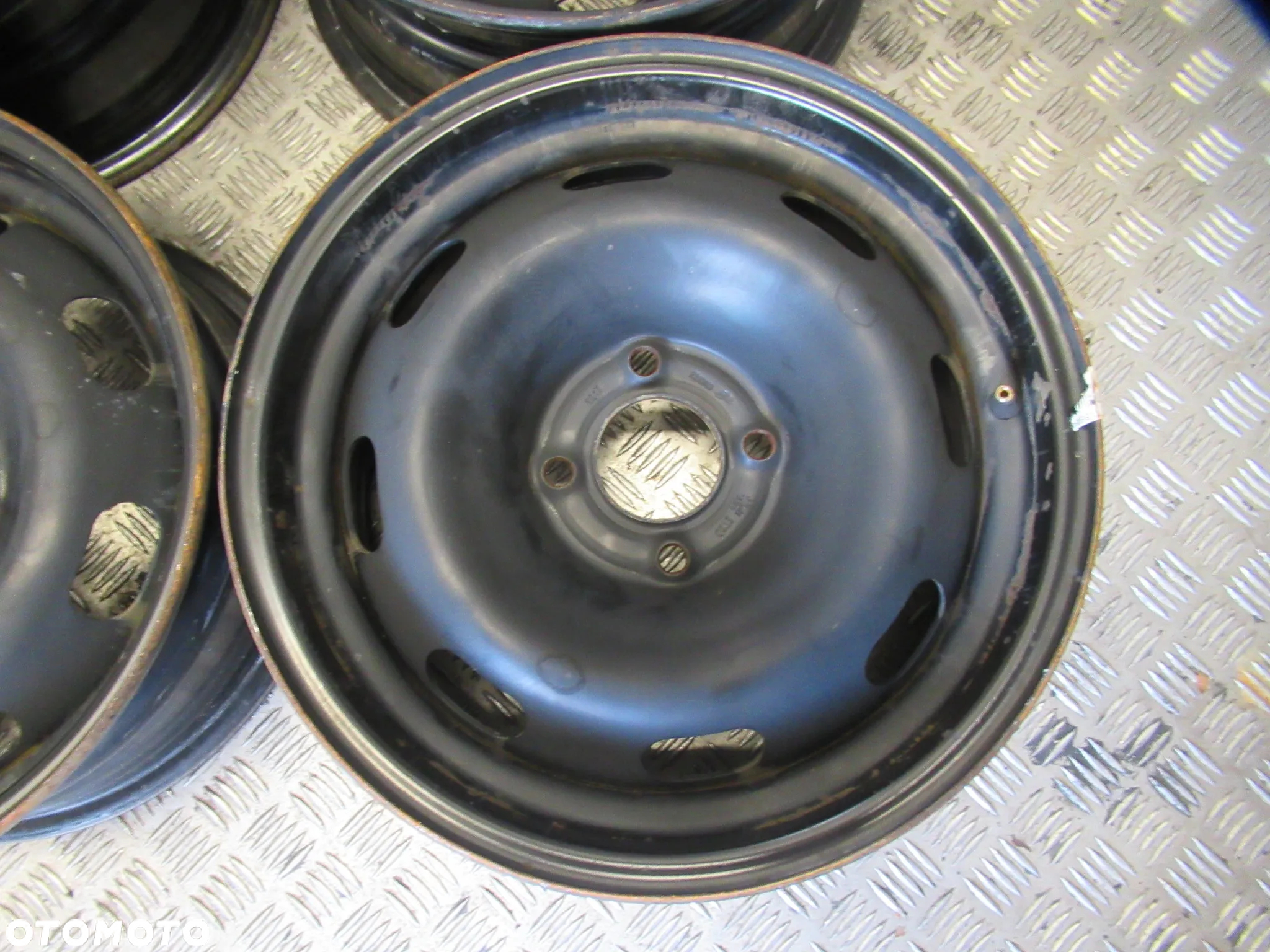 Felgi Corsa F Crossland X Peugeot 2008 207 208 Citroen C2 C3 C4 DS3 6,5Jx15 et20 4x108 - 2