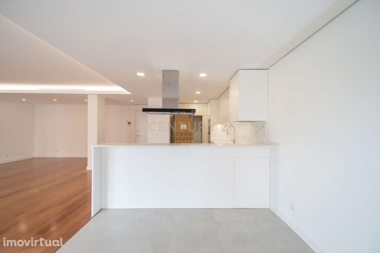 T3 NOVO em fase final de construção | Iria Rio Residence — Santa Iria - Grande imagem: 2/29