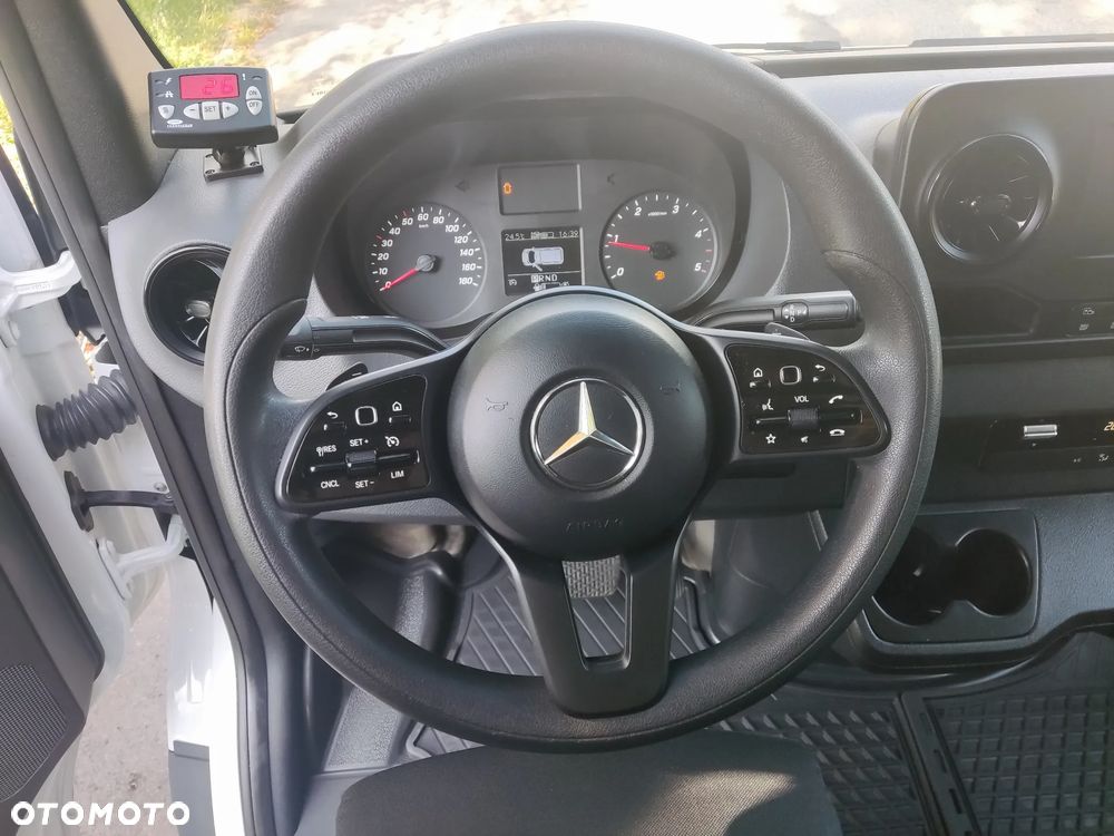 Mercedes-Benz Sprinter Chłodnia - 16