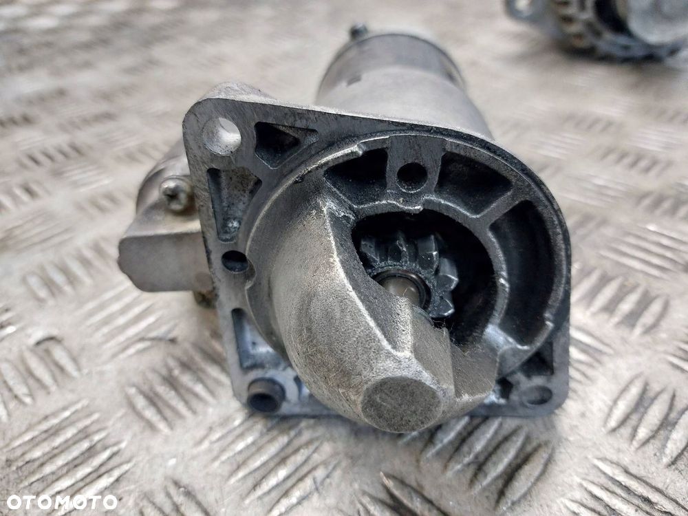 ROZRUSZNIK OPEL ASTRA H 1.9 CDTI - 4