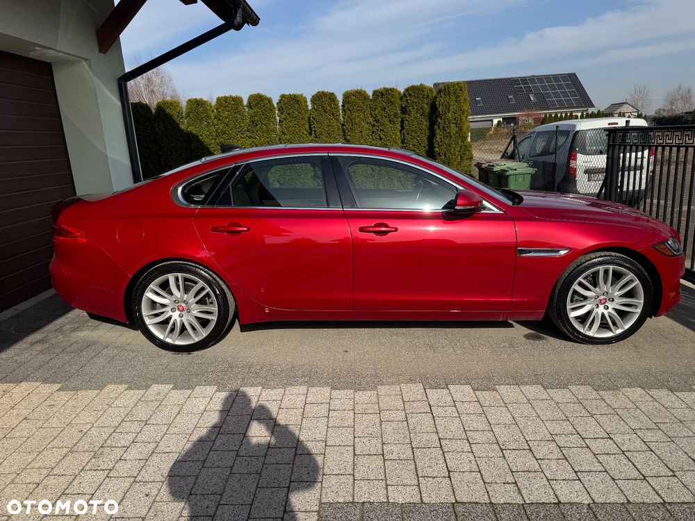 Jaguar XF 3.0 V6 S - 9