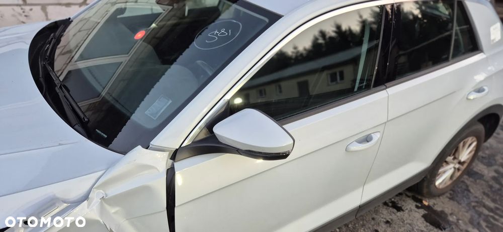 Volkswagen T-Roc 1.0 TSI - 6
