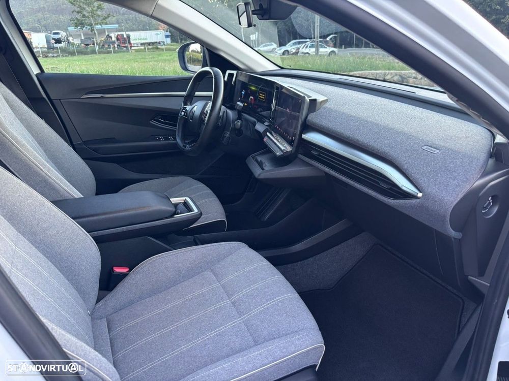 Renault Mégane E-Tech EV40 Evolution Autonomia Urbana - 11