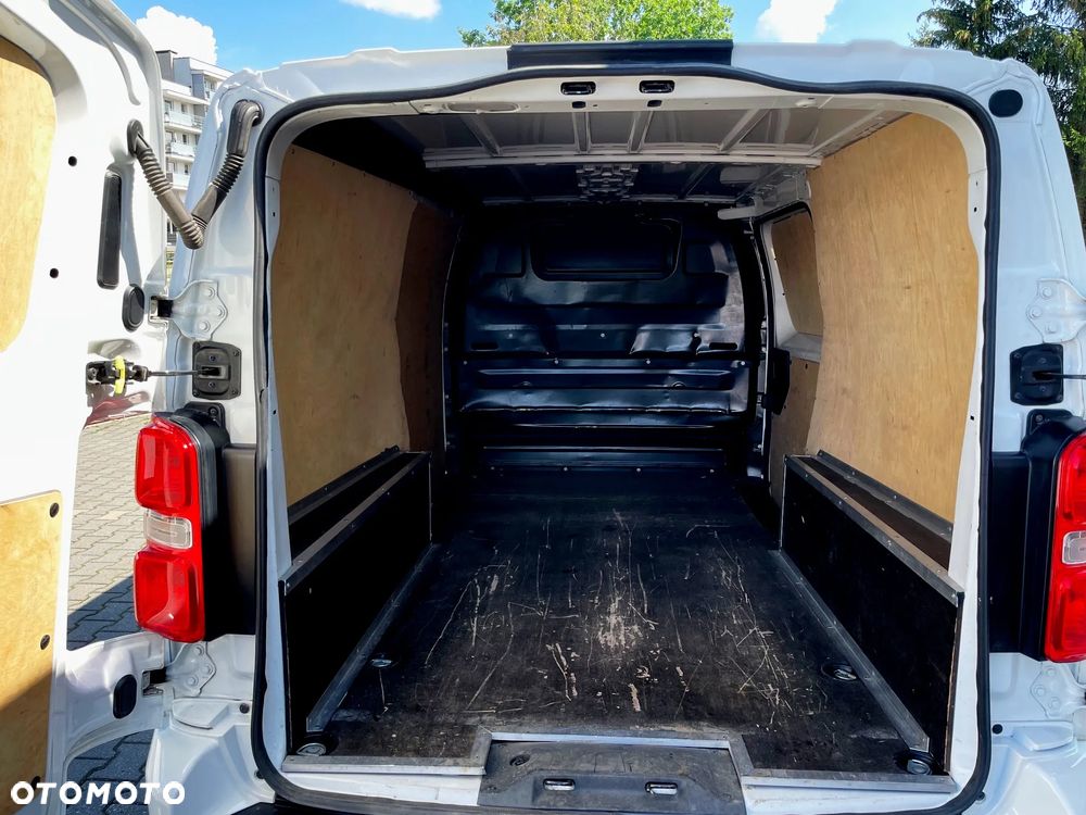 Peugeot EXPERT TRAVELLER - 12