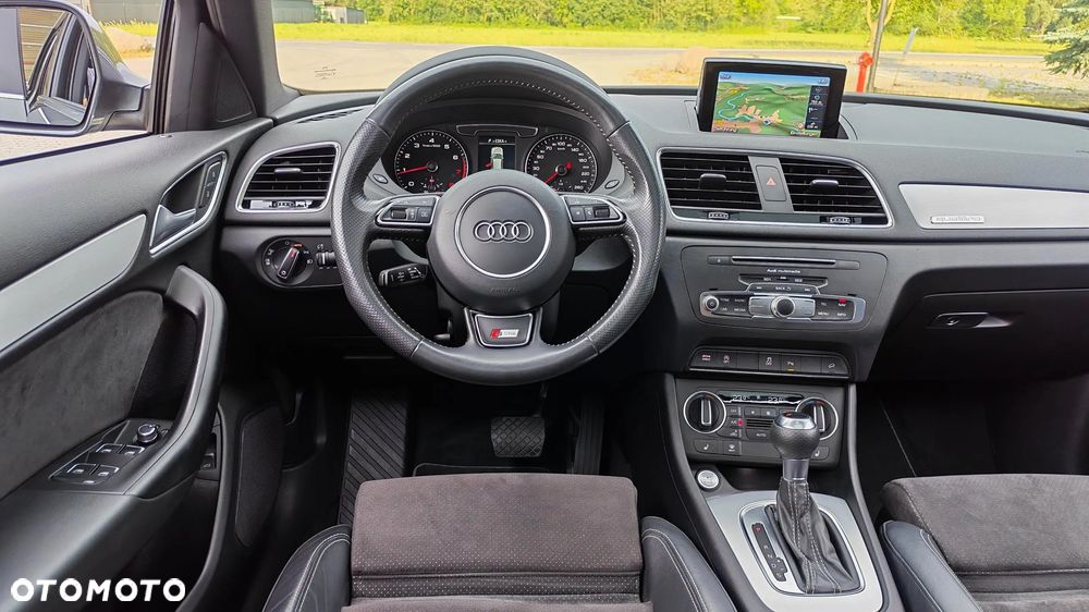 Audi Q3 2.0 TFSI Quattro S tronic sport - 22