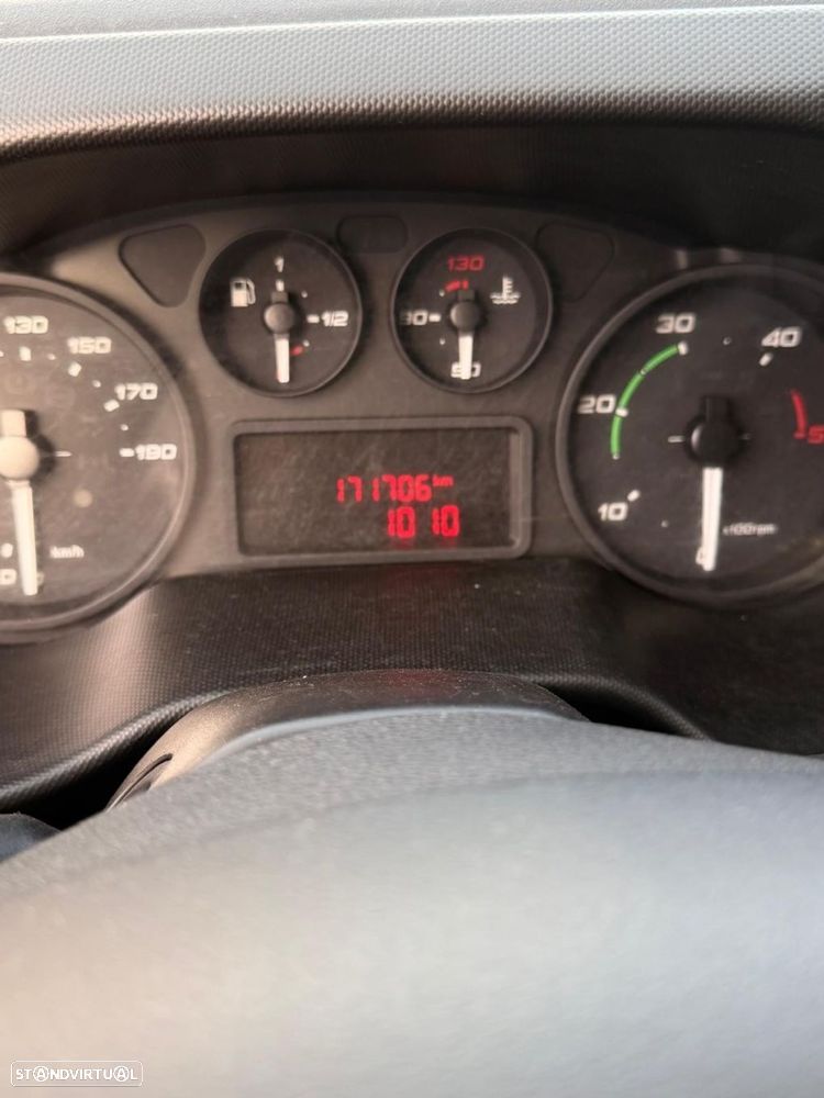 Iveco Daily 3.0 TRIBASCULANTE - 22