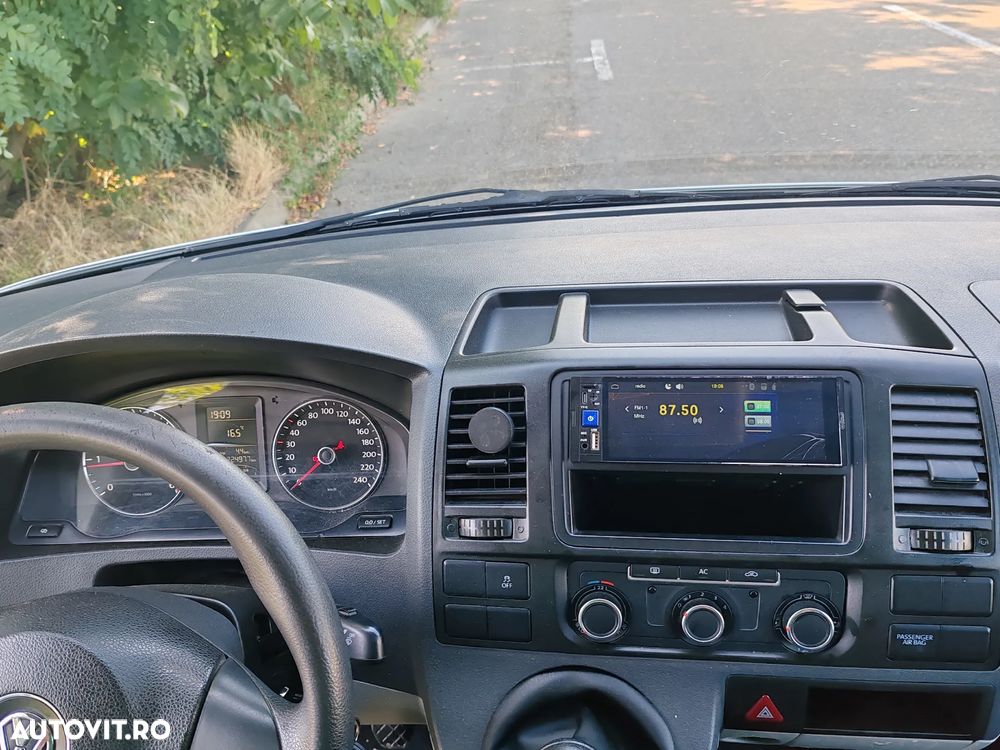 Volkswagen Transporter - 17