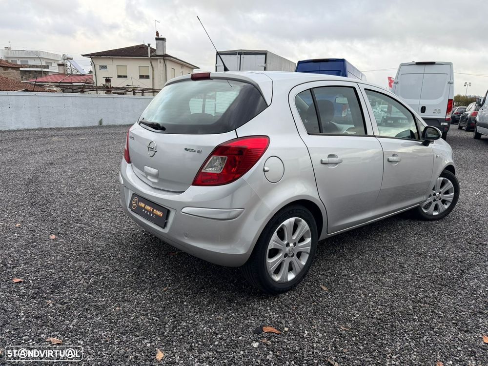 Opel Corsa 1.3 CDTi Enjoy - 4