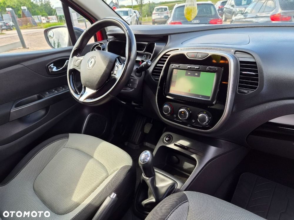 Renault Captur 0.9 Energy TCe Life EU6 - 21