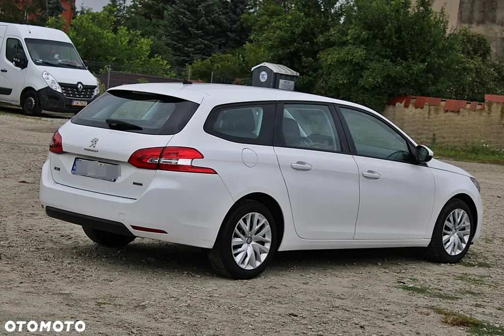 Peugeot 308 - 10