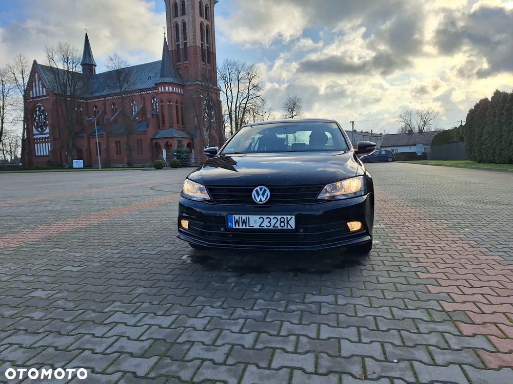Volkswagen Jetta 2.0 TDI DPF BMT Trendline - 3