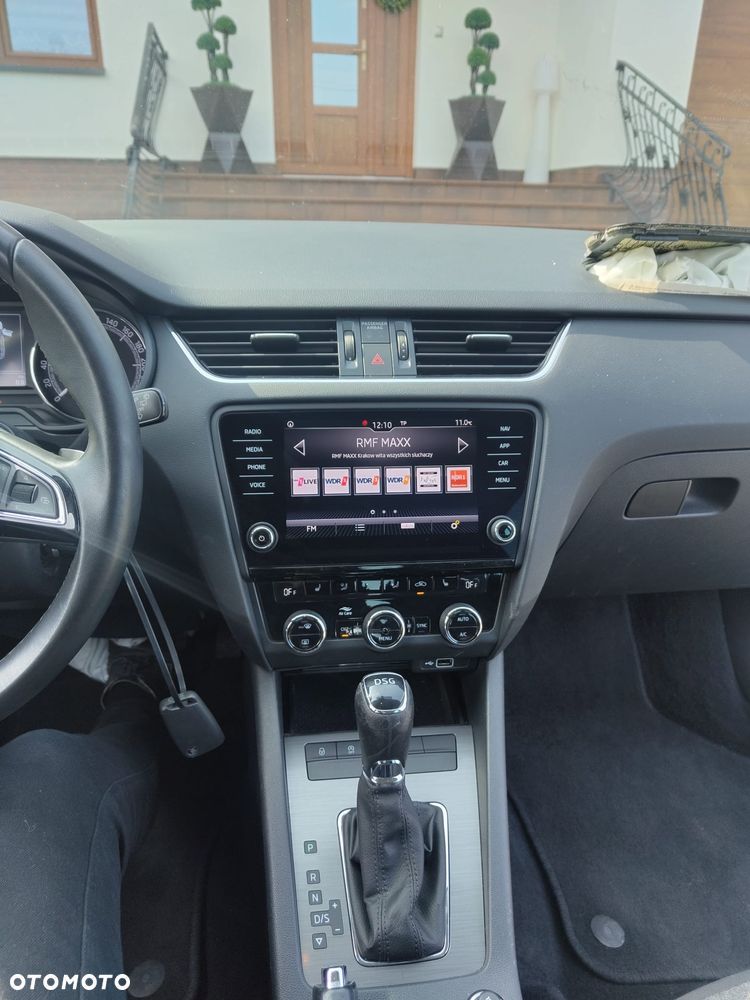 Skoda Octavia 1.5 TSI ACT DSG Soleil - 32