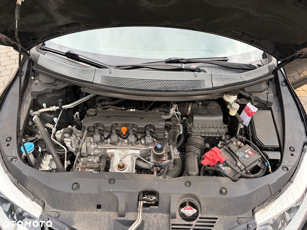 Honda Civic 1.8 i-VTEC Executive - 9