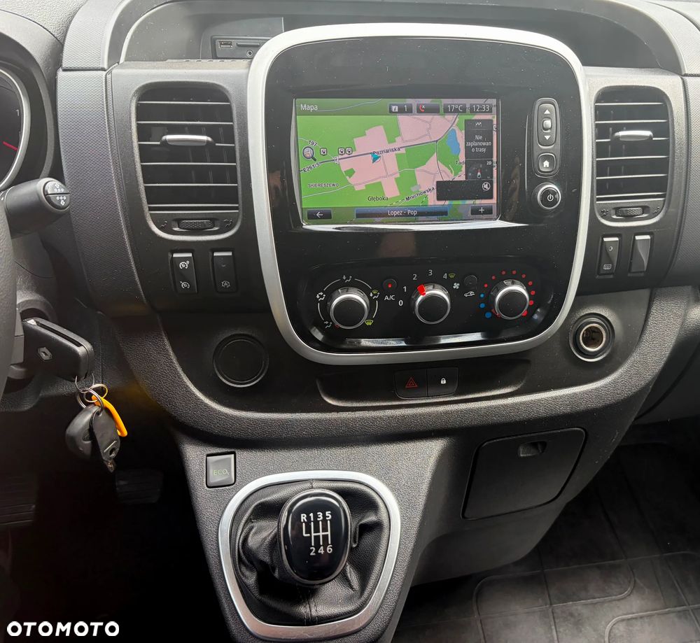 Renault TRAFIC - 13