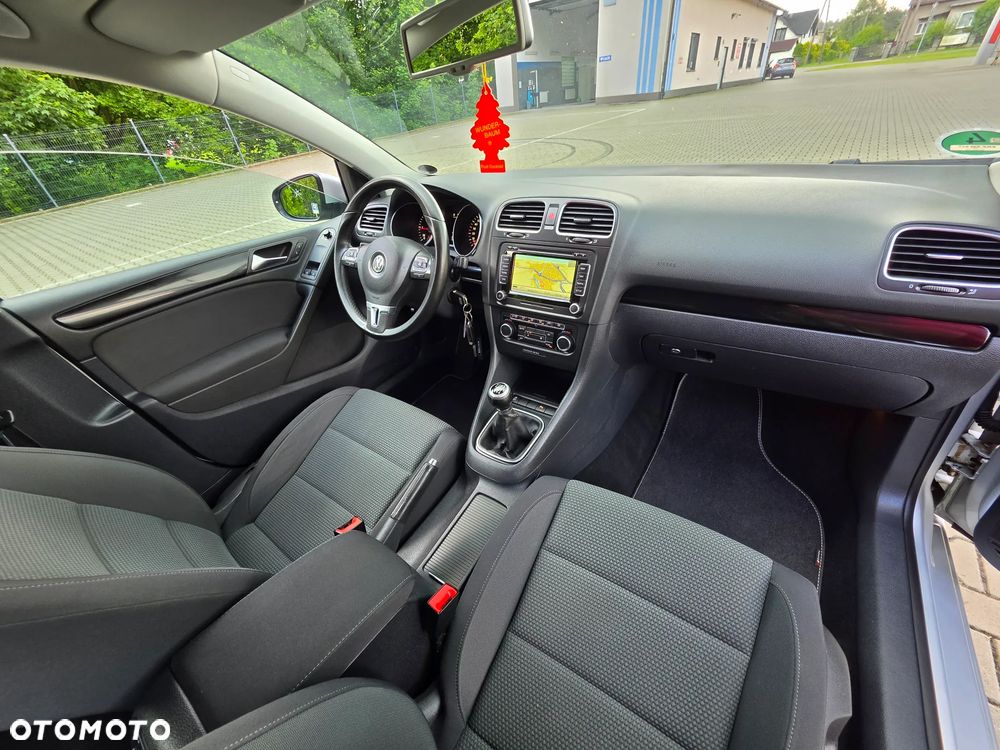 Volkswagen Golf - 20