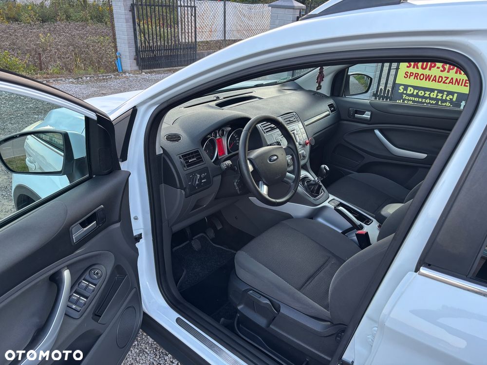 Ford Kuga - 6