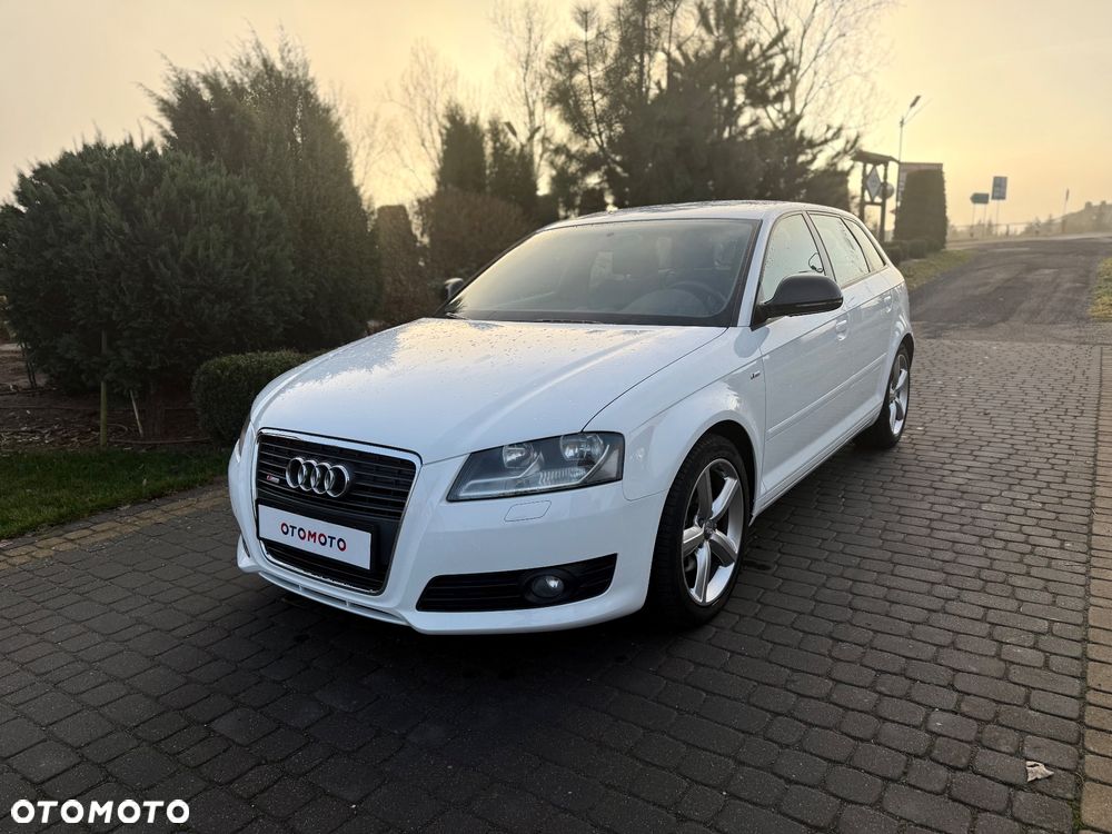 Audi A3 Sportback 1.4 TFSI S line Sportpaket - 1