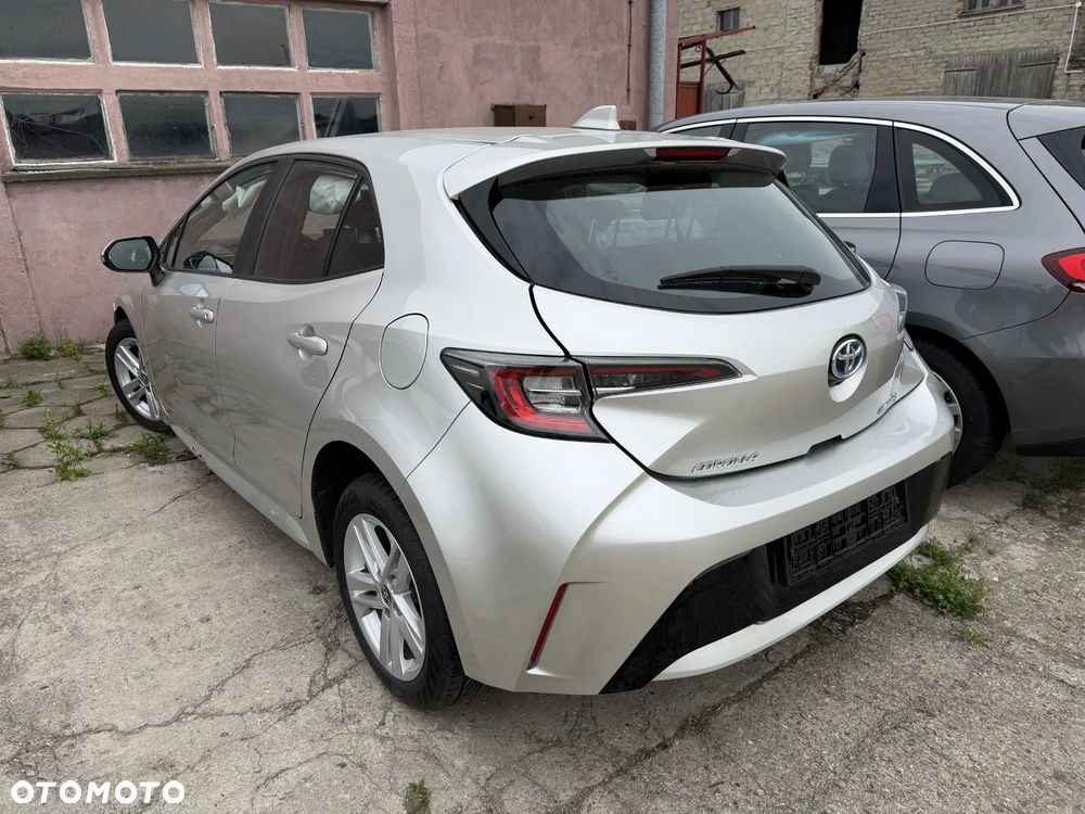 Toyota Corolla 1.8 Business Edition - 23