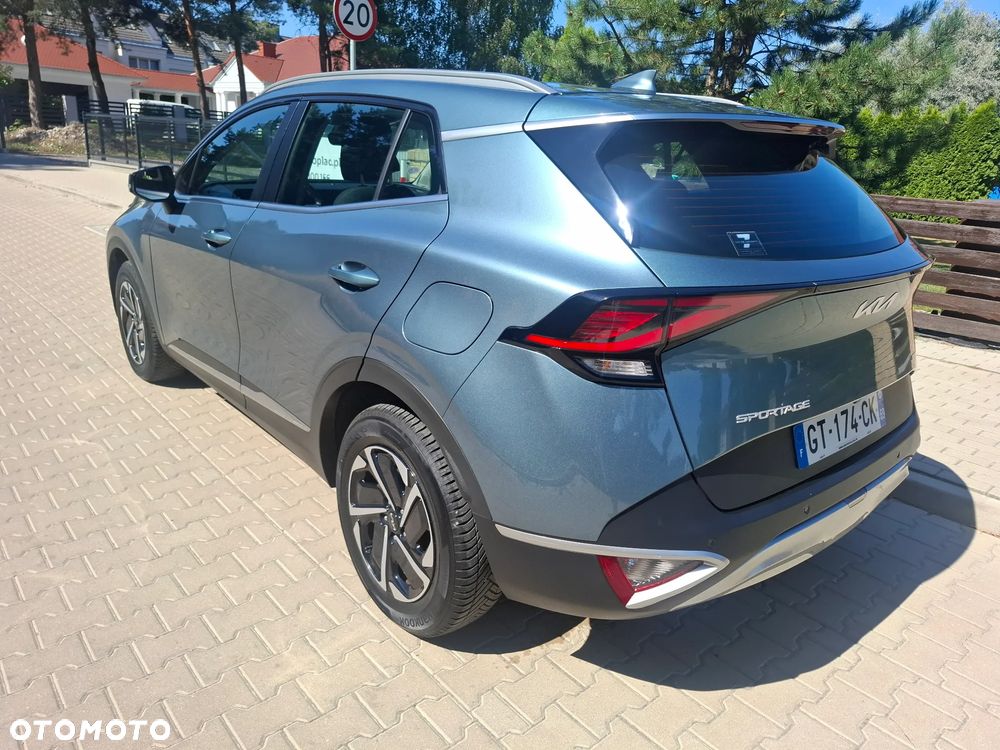 Kia Sportage 1.6 T-GDI HEV Business Line 2WD - 4