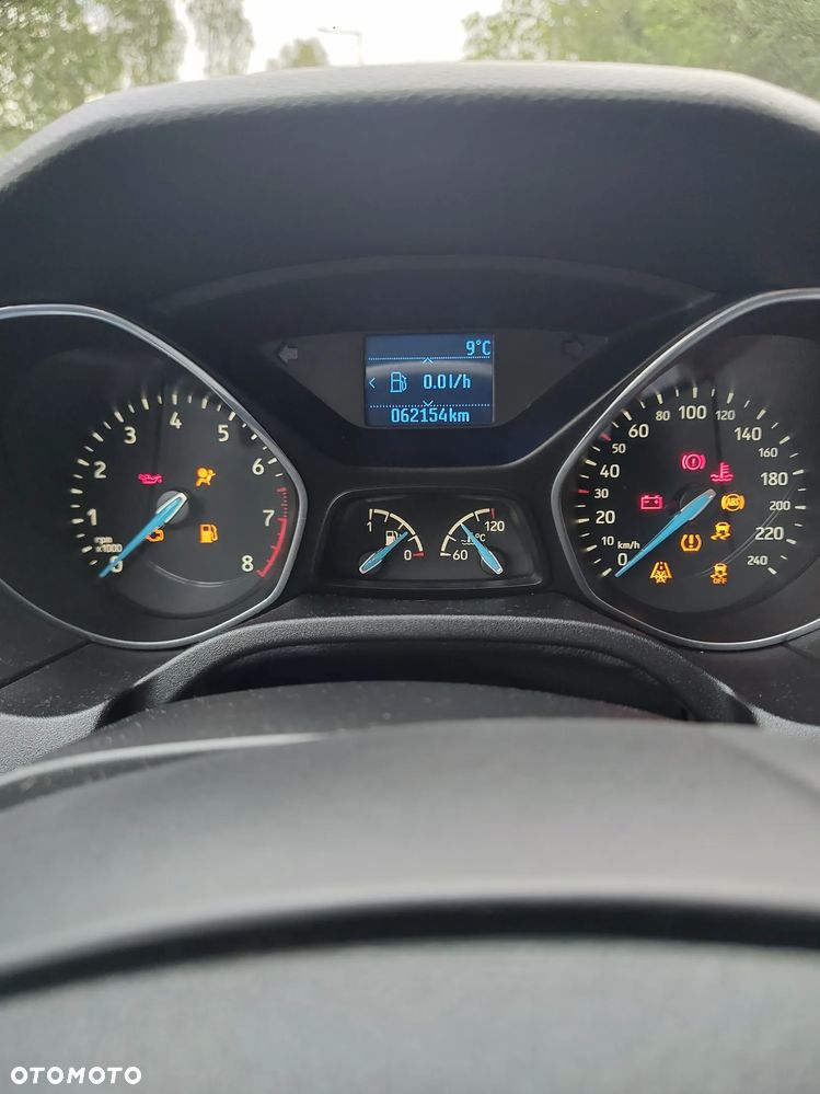 Ford Focus - 27