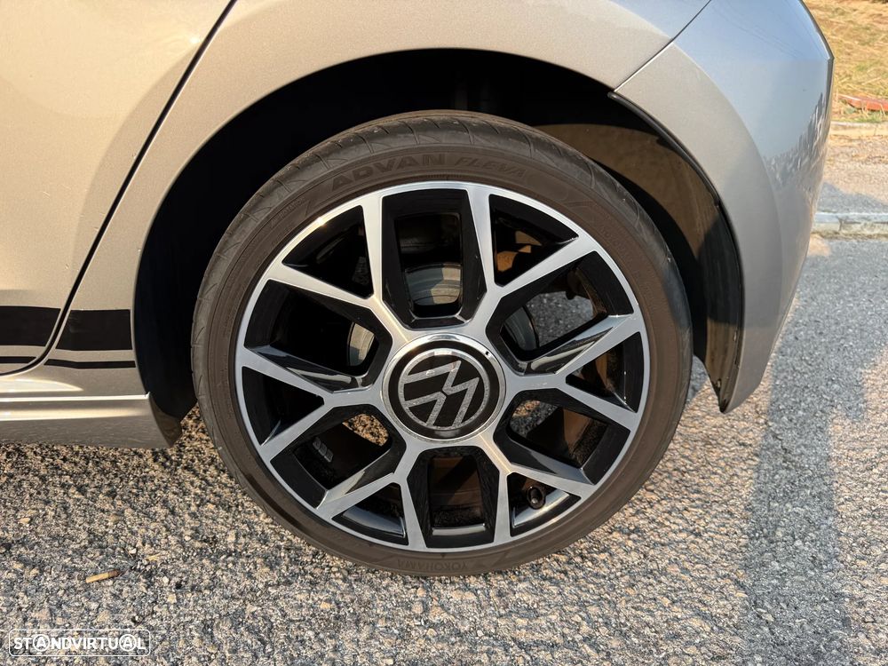 VW Up! GTI - 16