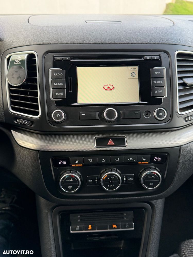 Volkswagen Sharan 2.0 TDI DSG Blue Motion Style - 10