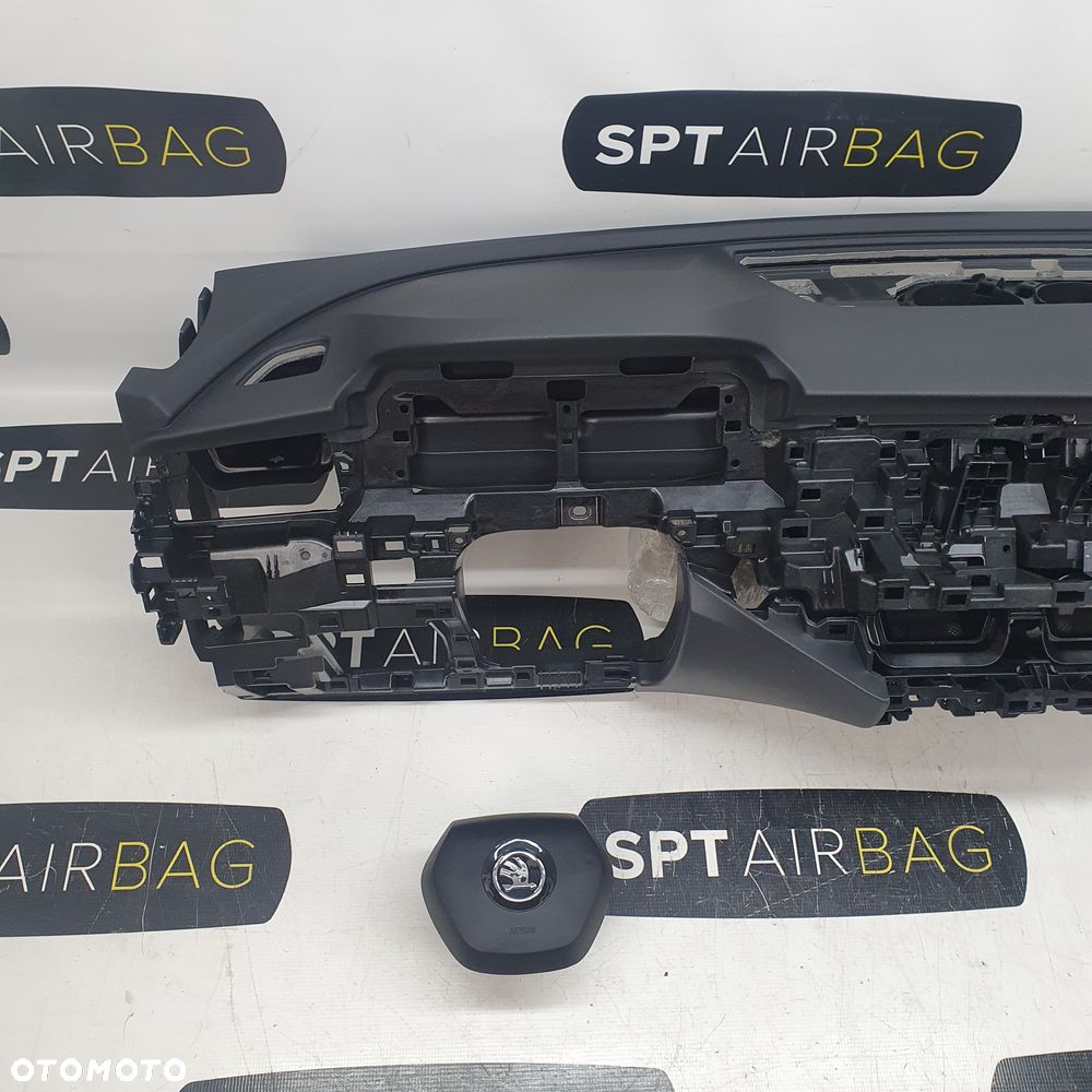 SKODA SUPERB IV 4 DESKA KONSOLA GUMA PODUSZKI AIRBAG KIT SET - 2