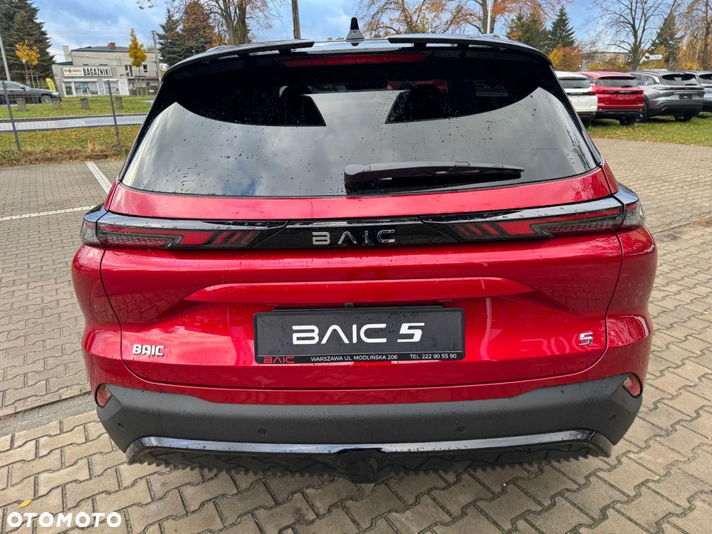 BAIC 5 Beijing 1.5T Comfort DCT - 6