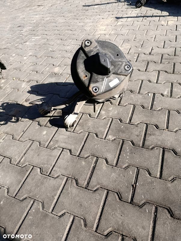 MERCEDES W204 2.2 CDI ZWROTNICA PRAWA PRZÓD PRZEDNIA WAHACZ - 3