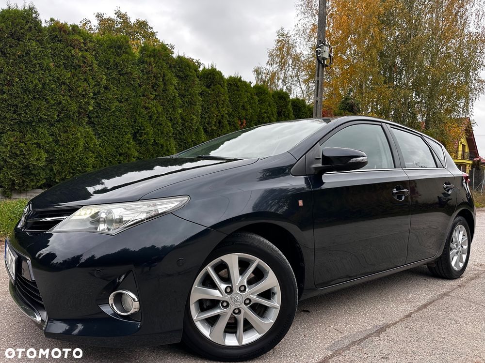 Toyota Auris 1.6 Premium Start - 38
