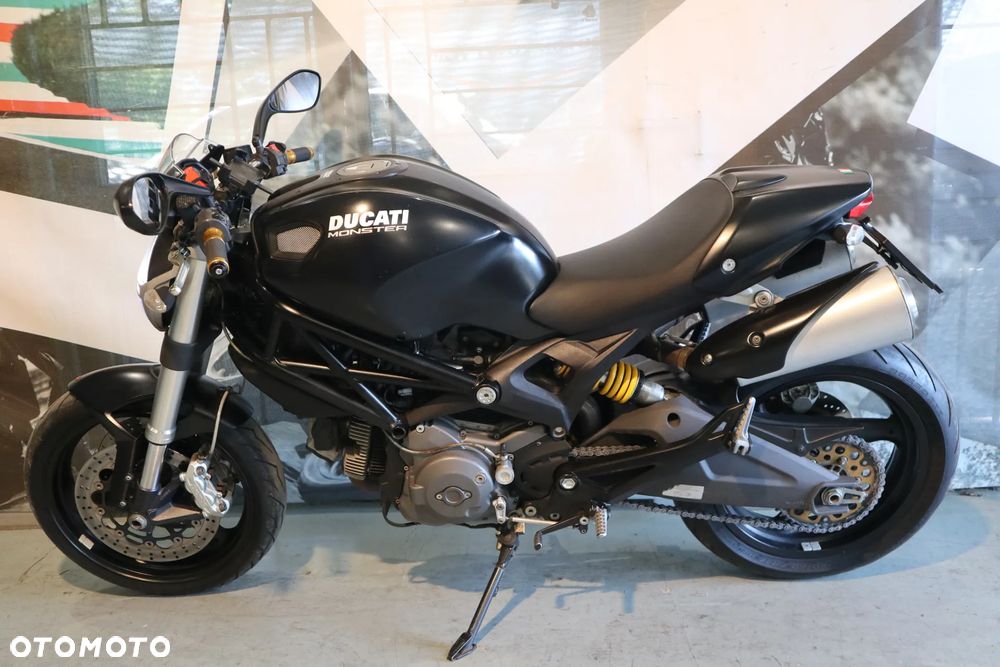 Ducati Monster - 6