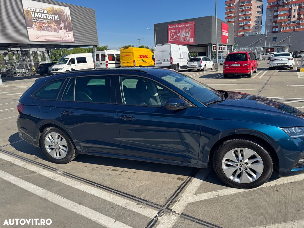 Skoda Octavia 2.0 TDI DSG First Edition - 4