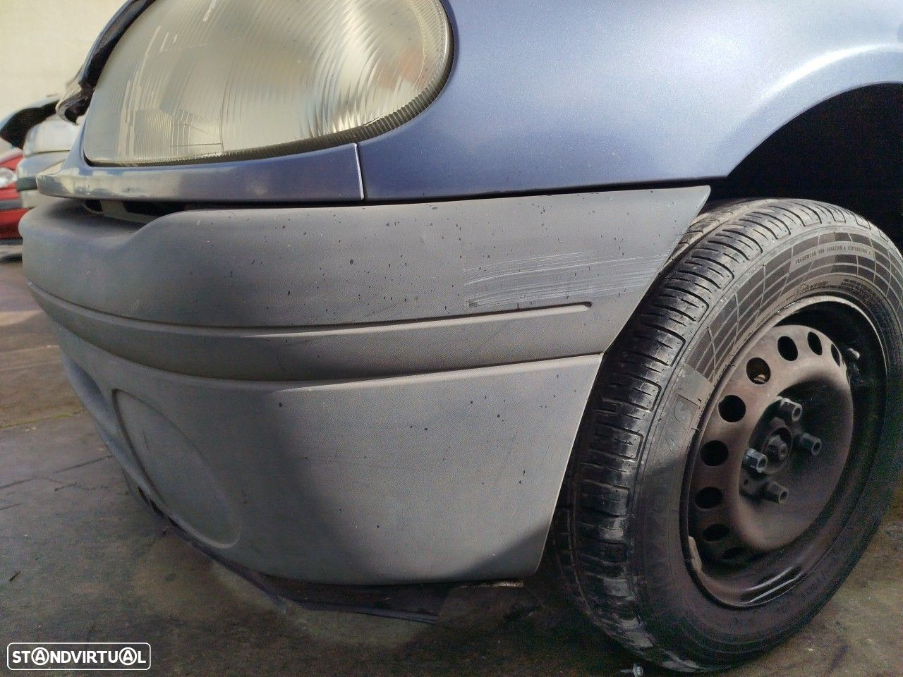Pára-choques frente RENAULT Clio II (BB0/1/2_, CB0/1/2_) - 2