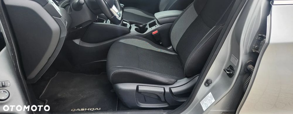 Nissan Qashqai 1.3 DIG-T Tekna EU6d - 12
