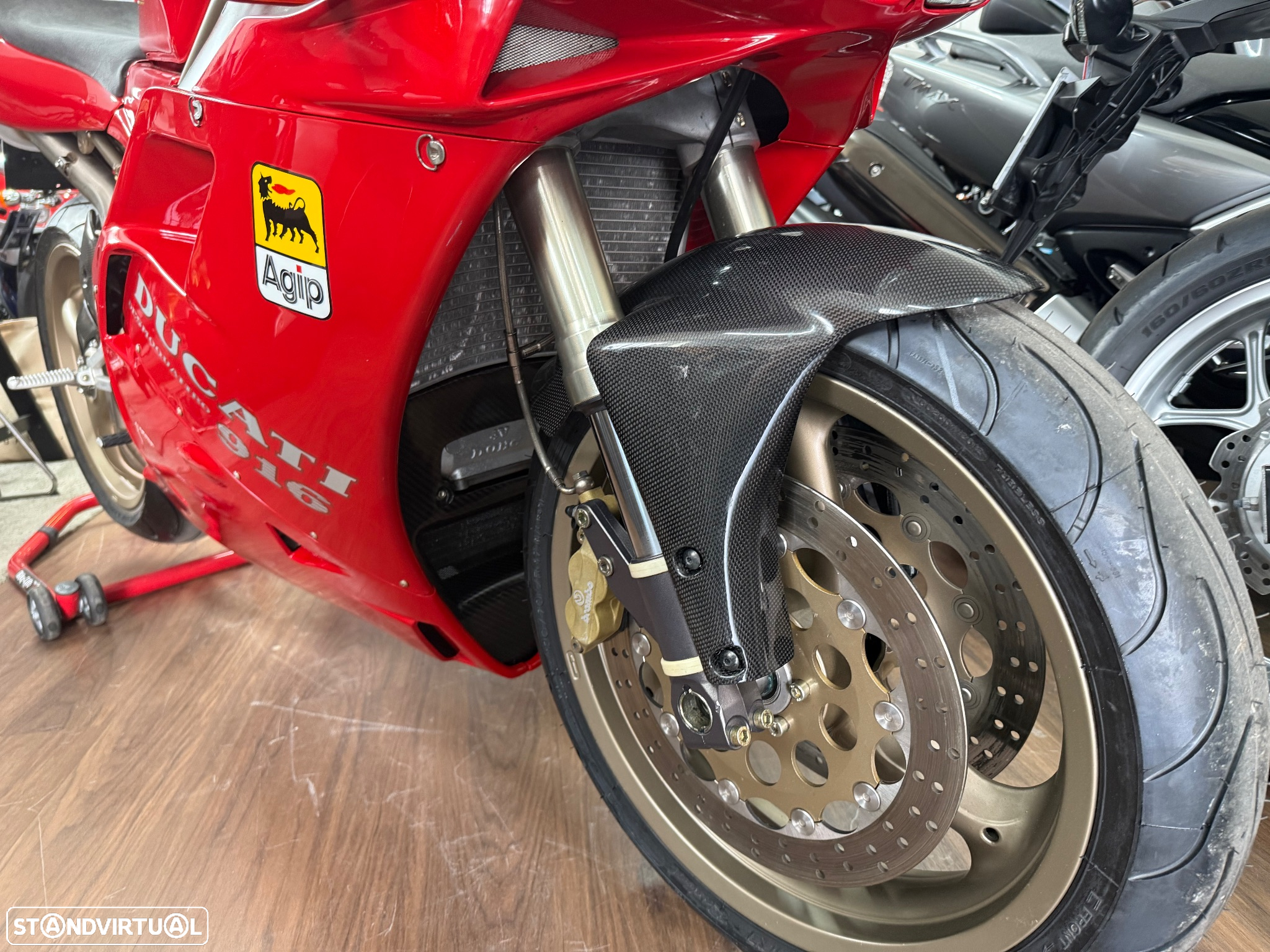 Ducati 916 - 11
