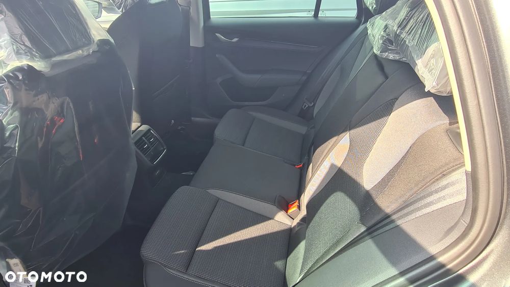 Skoda Octavia 1.5 TSI Edition 130 Selection - 9