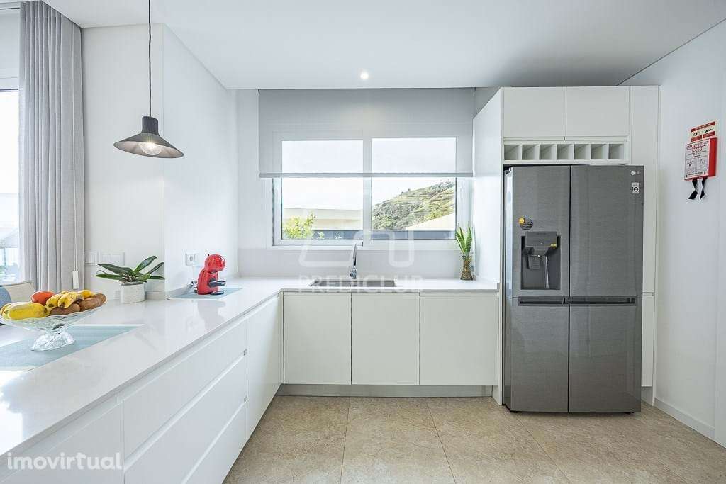 Moradia T3 - Arco da Calheta - Grande imagem: 3/37