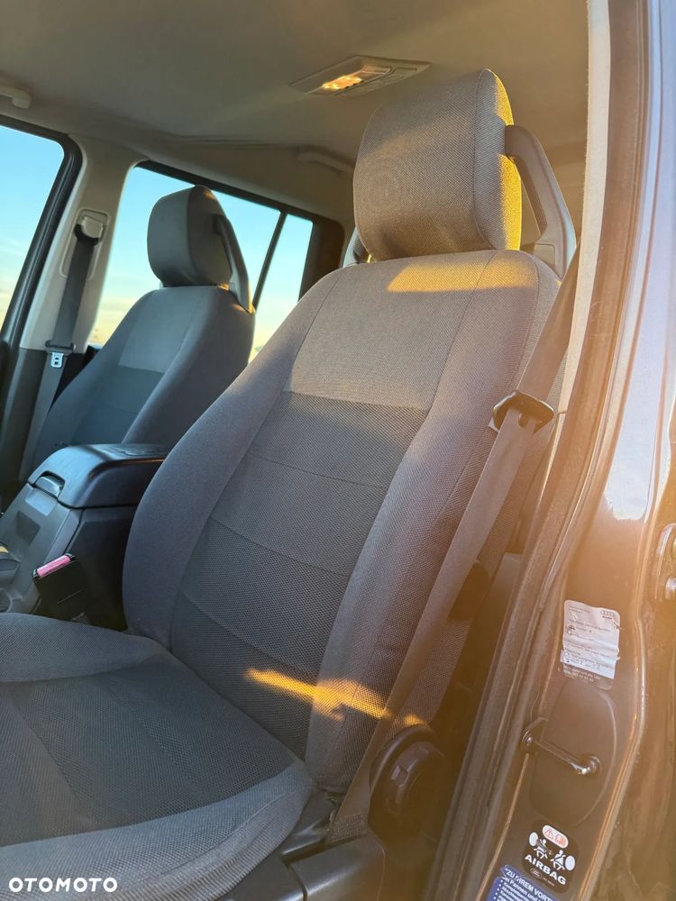 Land Rover Discovery - 6